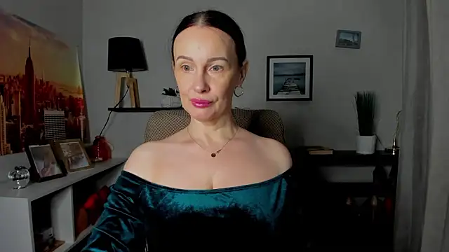 Velvet Jasmine online show from 01.13.26