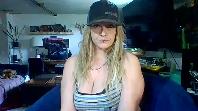 Snapshot of cutiekayls chatting on 07.02.26 cutiekayls online show from 07.02.26