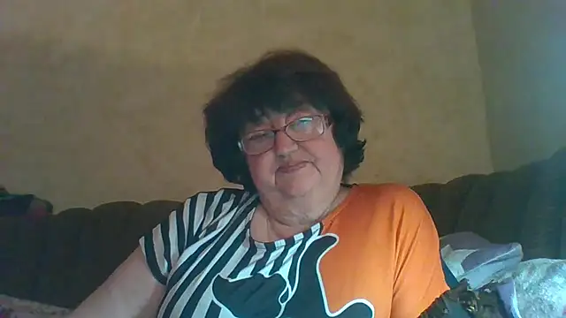 MilaSky5303 online show from 10.04.25