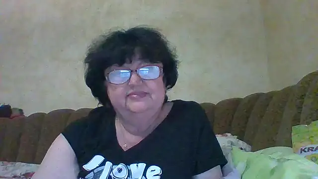 MilaSky5303 online show from 11.12.25