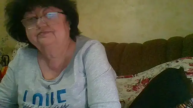 MilaSky5303 online show from 12.13.25