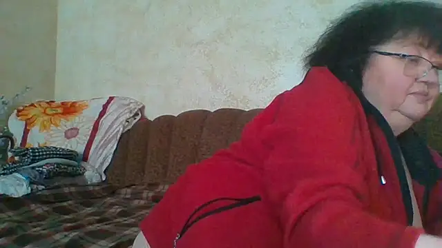 Snapshot of MilaSky5303 chatting on 02.21.26 MilaSky5303 online show from 02.21.26