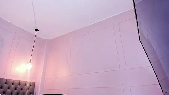 Briana 24 online show from 10.13.25