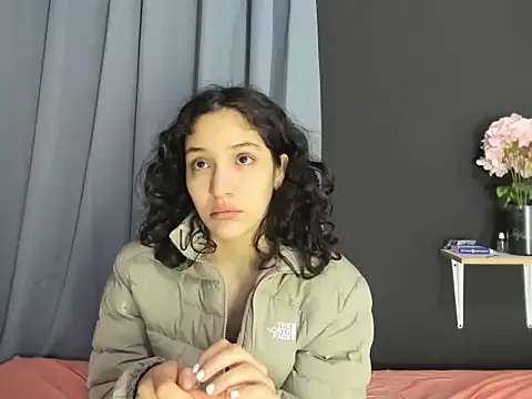 Snapshot of TeensNews18 chatting on 11.06.25 TeensNews18 online show from 11.06.25