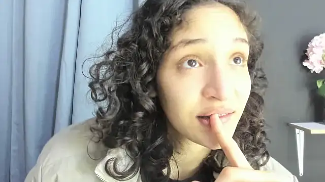 Snapshot of TeensNews18 chatting on 11.13.25 TeensNews18 online show from 11.13.25