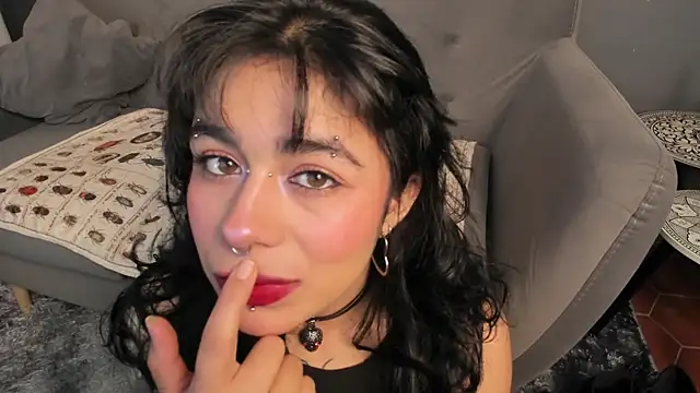 Snapshot of flower_smith_ chatting on 02.28.26 flower smith online show from 02.28.26