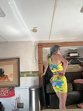 ittybittymeryssa online show from 02.20.26