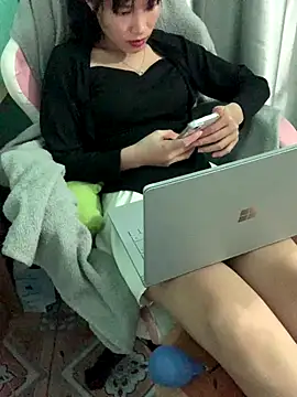 Ly-ny online show from 11.14.25