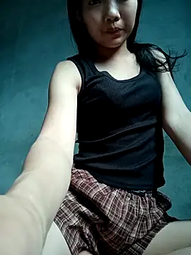 Ananine online show from 04.26.26