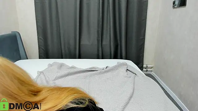 Sylvia Ortiz online show from 10.19.25