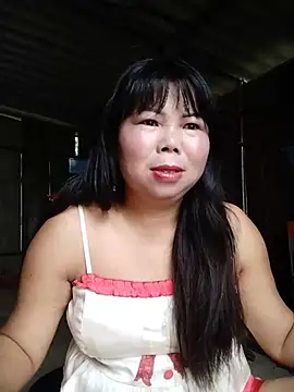 Snapshot of lusy-00 chatting on 06.26.26 lusy-00 online show from 06.26.26
