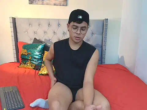 stewart mateo  online show from 11.22.25