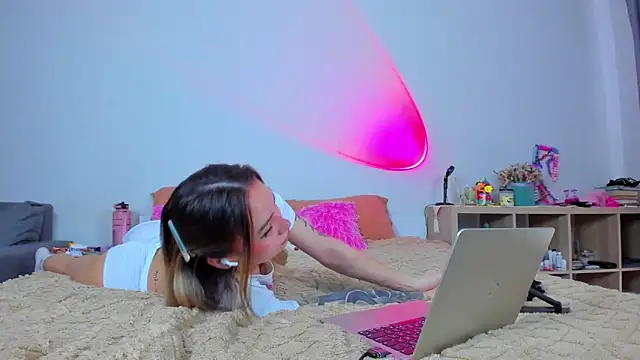 Snapshot of baobei03 chatting on 09.22.25 baobei03 online show from 09.22.25