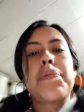 Queen Ashly online show from 03.19.26