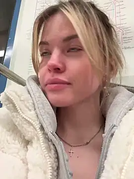 Snapshot of SMELLSEX chatting on 09.13.25 SMELLSEX online show from 09.13.25