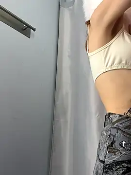 Snapshot of SMELLSEX chatting on 10.19.25 SMELLSEX online show from 10.19.25