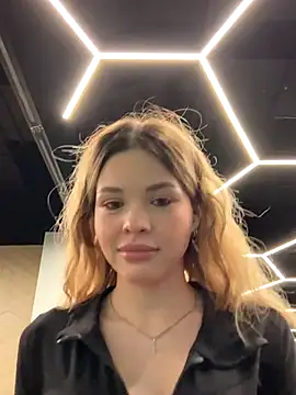 Snapshot of SMELLSEX chatting on 11.07.25 SMELLSEX online show from 11.07.25