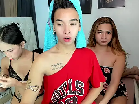 Snapshot of urfantasyhotbaby chatting on 11.04.25 urfantasyhotbaby online show from 11.04.25