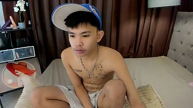 Snapshot of urfantasyhotbaby chatting on 11.25.25 urfantasyhotbaby online show from 11.25.25