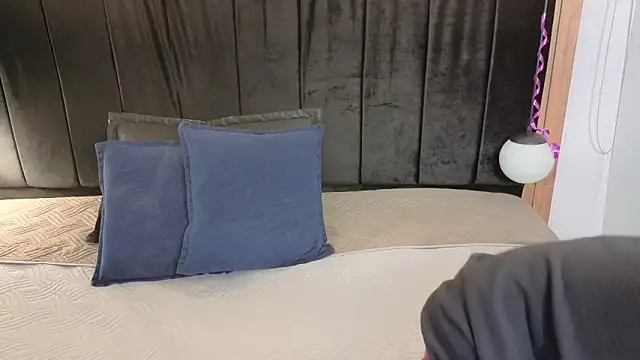 LiaMonroee  online show from 06.03.26