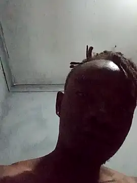 Snapshot of Nykho17 chatting on 09.28.25 Nykho17 online show from 09.28.25