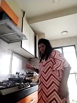 Snapshot of Jann_Riya333 chatting on 02.13.26 Jann Riya333 online show from 02.13.26