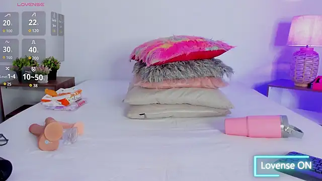 hailey hadid online show from 10.01.25