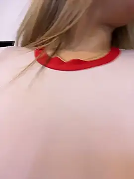 AngelBlushXXX online show from 11.11.25