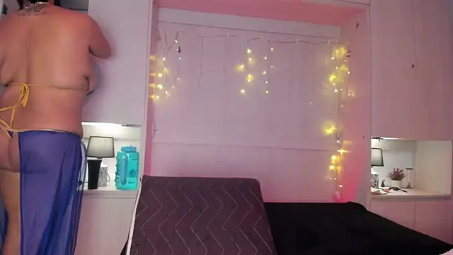 VickyRuiz  online show from 02.05.26