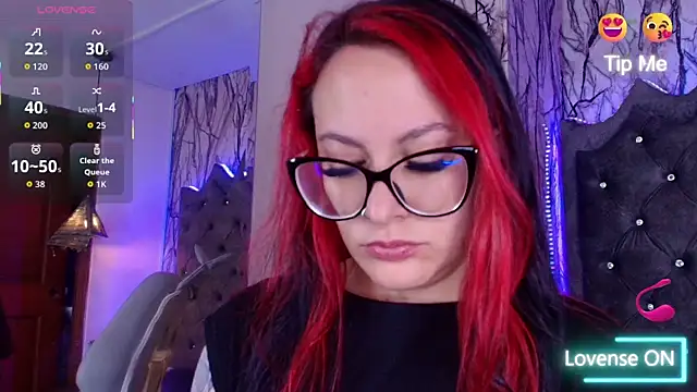 Zami Escobar of online show from 04.03.26