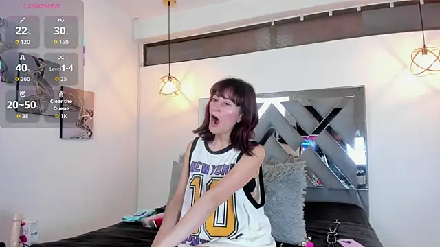 Candy Hott7 online show from 12.22.25