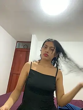 Nezuko-uWux online show from 09.13.25