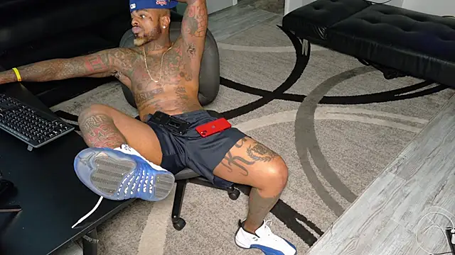 SLANGONDEMHOES online show from 09.17.25