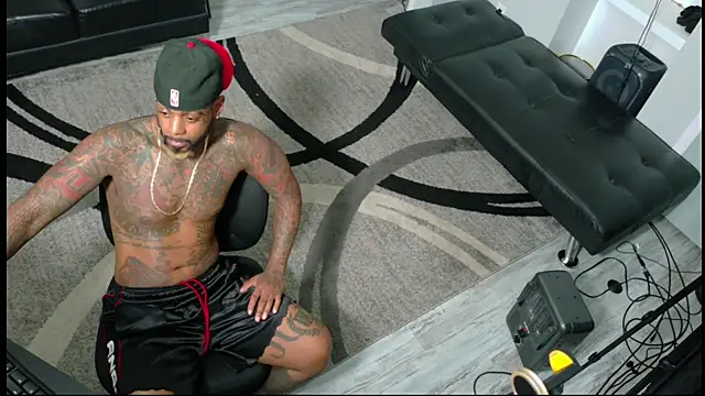 SLANGONDEMHOES online show from 10.20.25