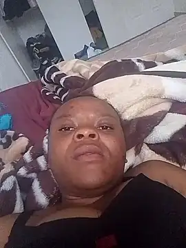 Snapshot of Angel_Kitty96 chatting on 11.16.25 Angel Kitty96 online show from 11.16.25