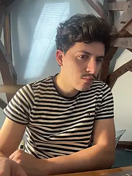 dock 75 online show from 11.04.25