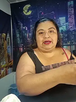 curvy diva  online show from 04.05.26