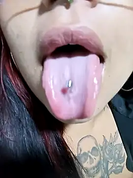 snow belle online show from 09.13.25