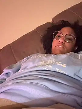 StylishEchium online show from 04.12.26