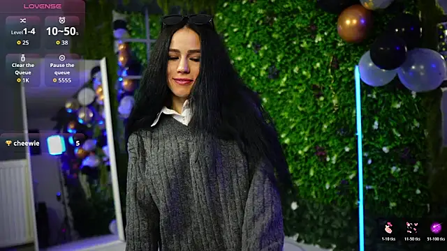 Snapshot of baby_nyco chatting on 11.07.25 baby nyco online show from 11.07.25