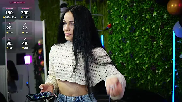 Snapshot of baby_nyco chatting on 11.13.25 baby nyco online show from 11.13.25