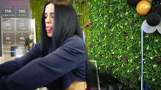 Snapshot of baby_nyco chatting on 11.16.25 baby nyco online show from 11.16.25