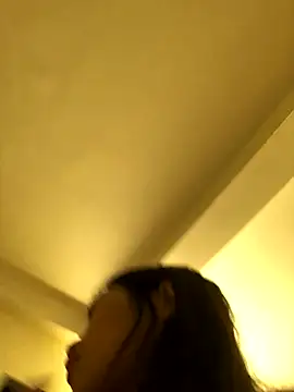 Snapshot of LiLy-0477 chatting on 11.05.25 LiLy-0477 online show from 11.05.25