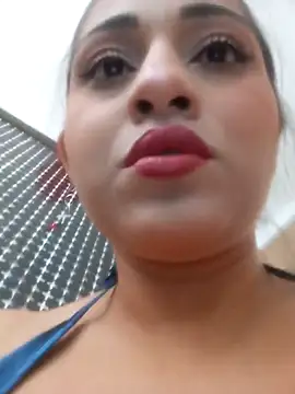 Snapshot of Alisson_Morgann chatting on 10.19.25 Alisson Morgann online show from 10.19.25