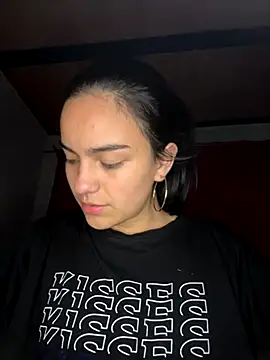 Snapshot of blinkiii_ chatting on 11.20.25 blinkiii online show from 11.20.25