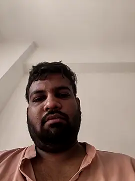 Snapshot of vinay_smalldick chatting on 04.28.26 vinay smalldick online show from 04.28.26