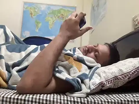 Snapshot of chiikuloveu chatting on 10.02.25 chiikuloveu online show from 10.02.25