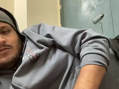 Snapshot of chiikuloveu chatting on 11.29.25 chiikuloveu online show from 11.29.25