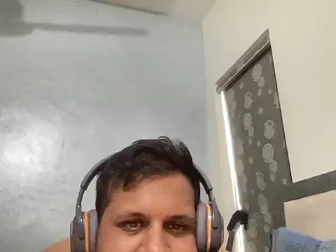 chiikuloveu online show from 02.17.26