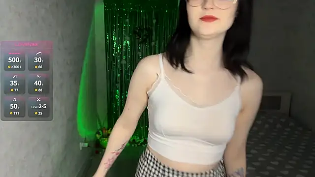 FakeLamb online show from 04.03.26